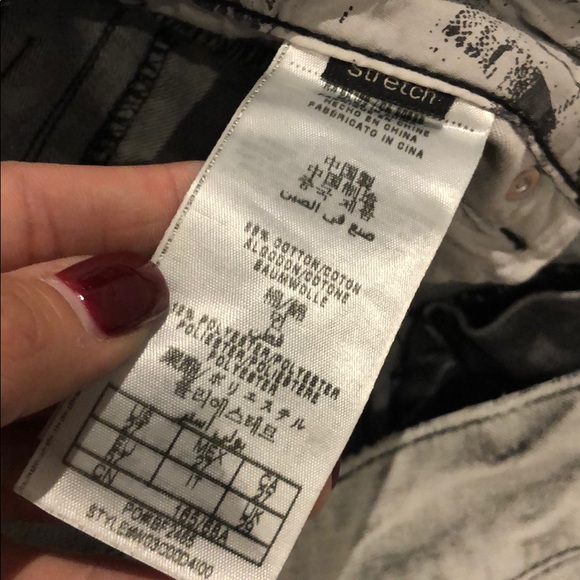 Guess Skinny Jeans - Picture 10 of 15